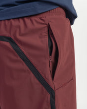 Load image into Gallery viewer, 7" Versatility Short Unlined - GQ Special